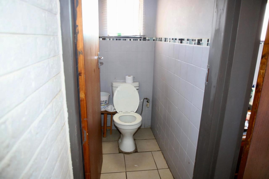 3 Bedroom Property for Sale in Heilbron Free State